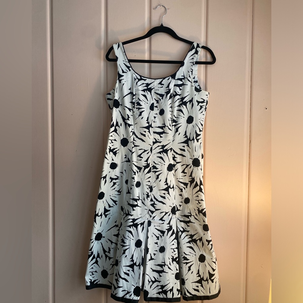 Talbots Black and White Sleeveless Dress sz6